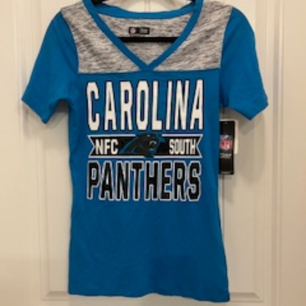 NWT -WMNS  SZ SMALL - Carolina Panthers Athletic NFL V-Neck Short Sleeve Shirt